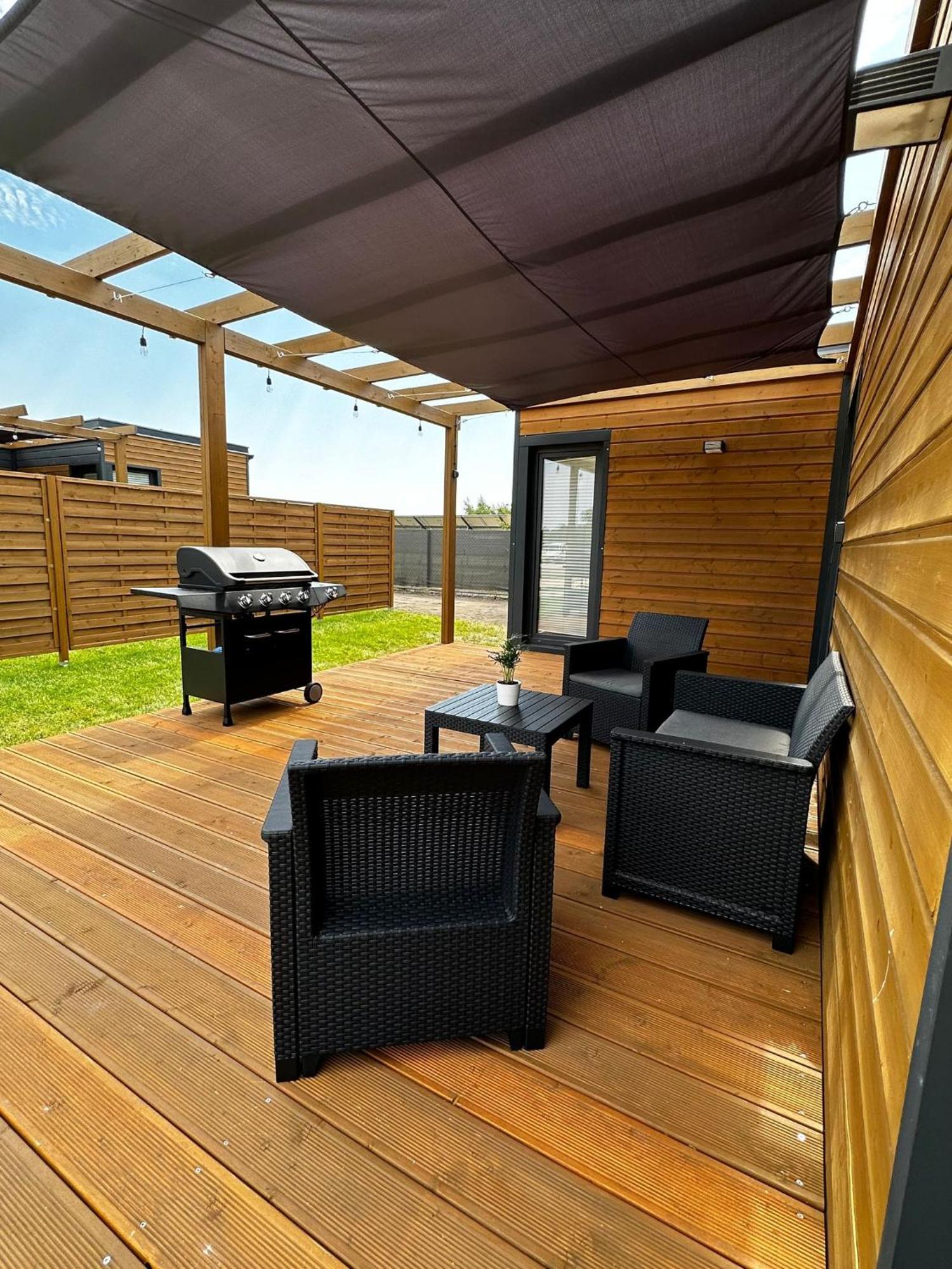 Villa Sun House Wrecza Exterior foto